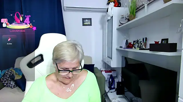 Онлайн чат XXX Selenna57