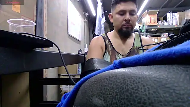 BustedCallのライブXXXチャット