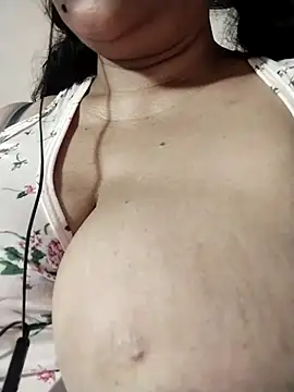 tharu_sweet – Live XXX-chat