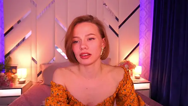 دردشة ShyySiren الجنسية المباشرة