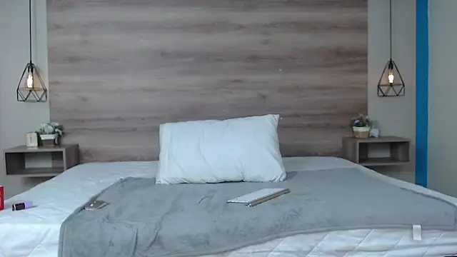 Lili_Lavander – webcam-show