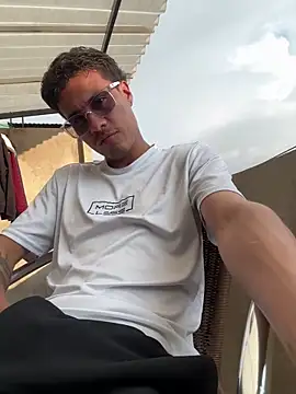 TavoHot_ Live XXX-Chat