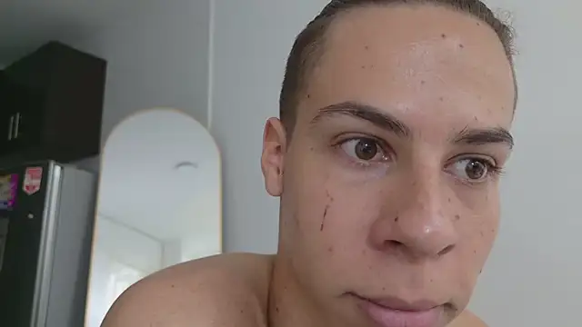 grey___27 Webcamshow