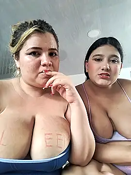 Sara_y_Amy – Live XXX-chat