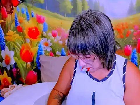 Chat XXX en directo de indianroxy