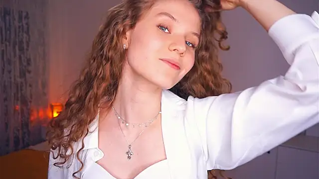 MyrleKnerr's Live XXX Chat