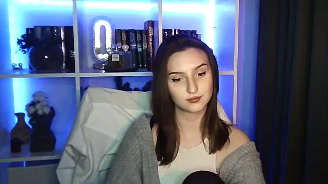 X_Alisa Adlı Modelin Canlı XXX Sohbeti