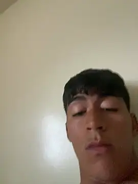 BadboyXXXMZ webkamerás műsora