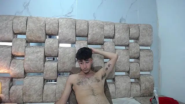 Chat XXX en directo de KathyAiden