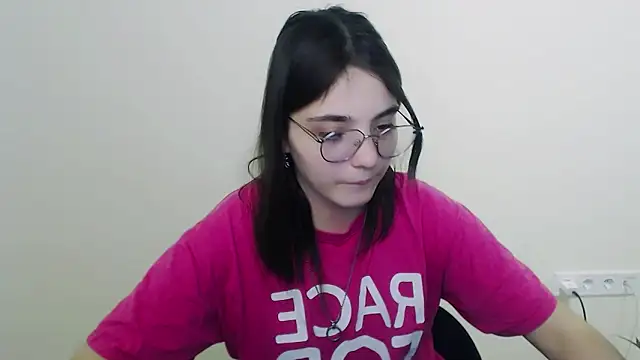 Sun_Shine__ – Naživo XXX chat