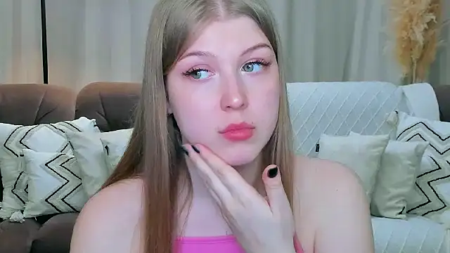 Stella_Light: онлайн-секс-чат