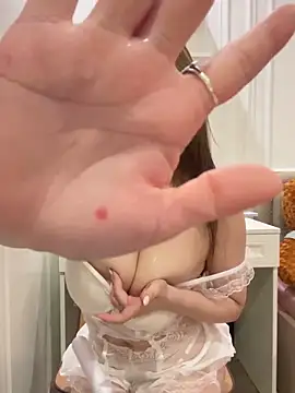 Queen-of-Love: вебкам-шоу