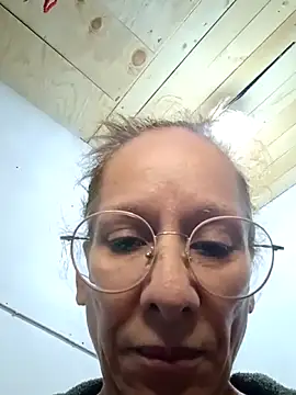 XXX chat uživo modela JessyCospXXX