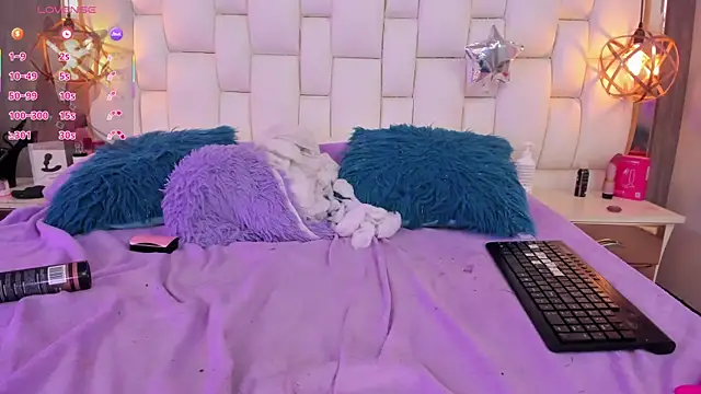 Foxxy_Doll Live XXX-chat