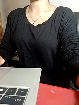 Chanchal--Navya 라이브 XXX 채팅