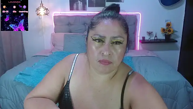 Keyla01_'s Live XXX Chat