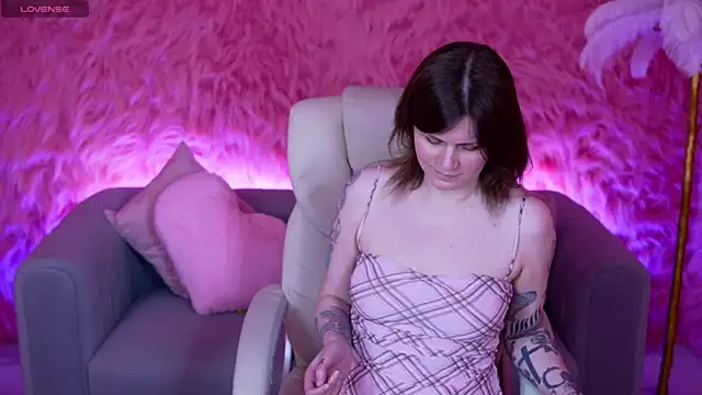 Онлайн чат XXX TinaMelt