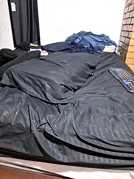 Backdoor_Newbie Chat XXX live