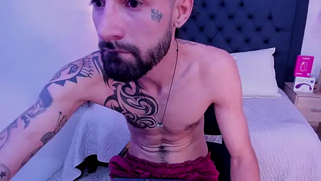 Hisoka_011 Show in webcam