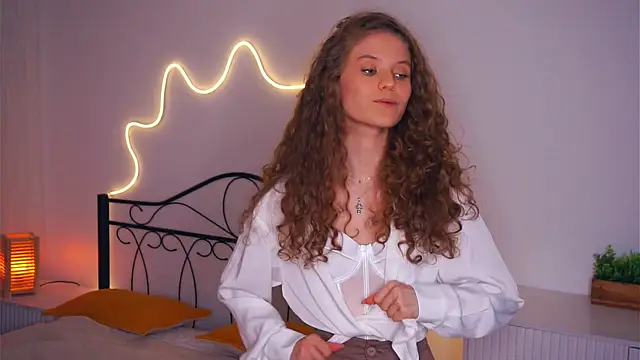 MyrleKnerr – Live XXX-chat