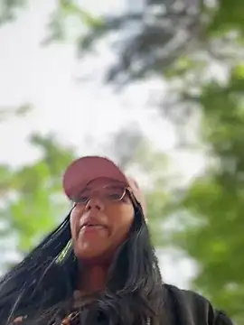 SheenaBrooke Adlı Modelin Web Kamerası Şovu