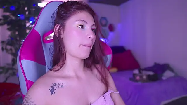 Rebecah_1 Chat XXX in diretta