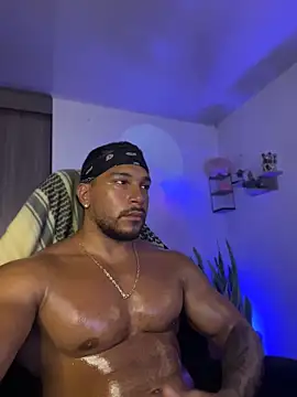 FreszX: вебкам-шоу