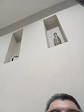 Exterminador48 Show in webcam