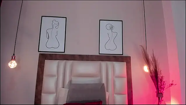 GahiaBelucci Chat XXX live