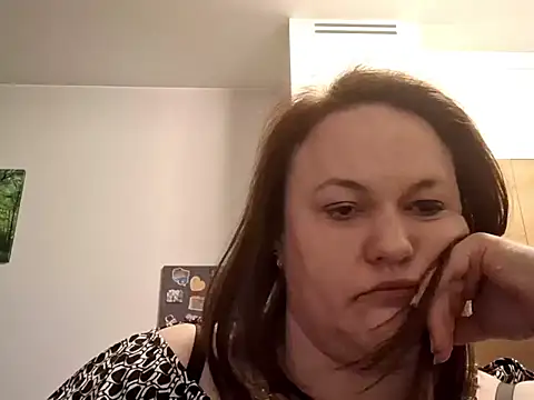 Chat XXX ao vivo de OpheliaMilf