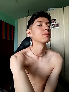 heyy_noah11 Adlı Modelin Web Kamerası Şovu