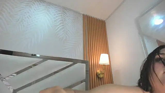 Онлайн чат XXX Eimy_Curvy