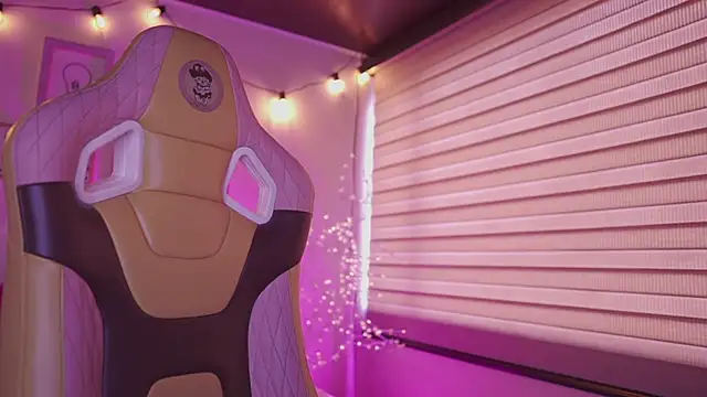 Živý XXX chat milly_kenner