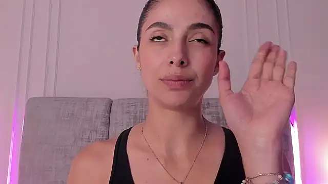 Angel-bells 现场XXX聊天