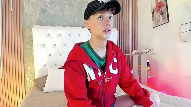 Tomy_Rox – Live XXX-chat