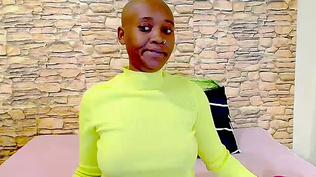 แชท XXX สดของ EbonyOlive69