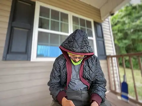 แชท XXX สดของ ThrowedWorldWide