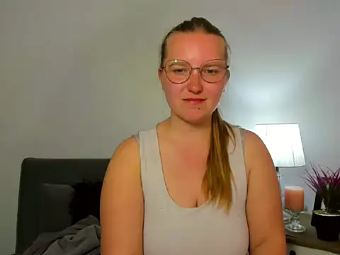 RoseTeacherX Chat XXX in diretta