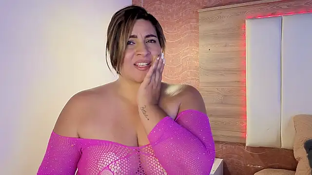 AgnesIvanovan Webbikameraesitys