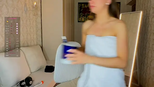 EvaHolyn Live XXX chat