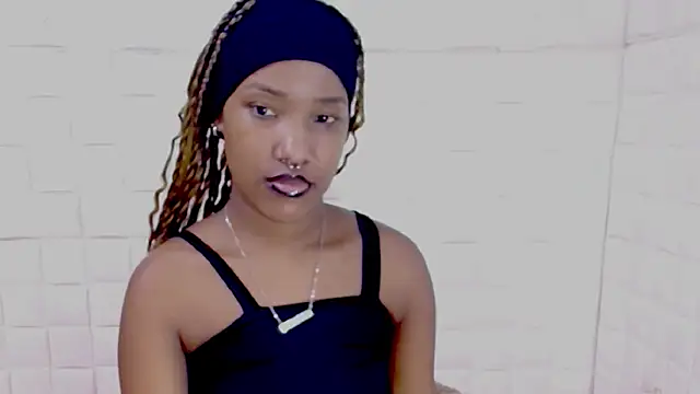 EroticSexyPrada Chat XXX in diretta