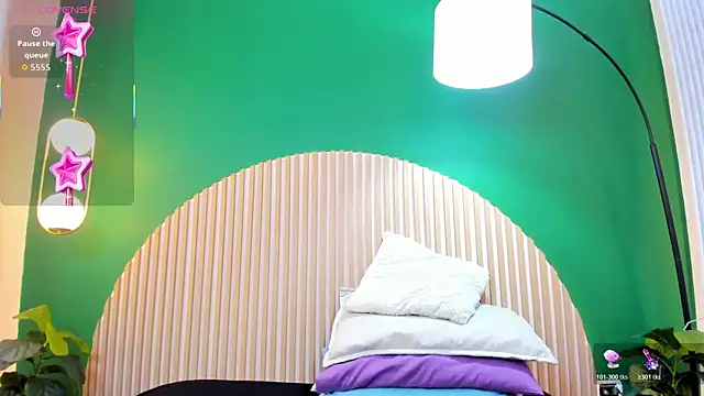 taylor_bennet Adlı Modelin Canlı XXX Sohbeti