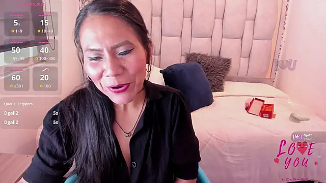 Chat XXX en directo de Keyla_Brunette_