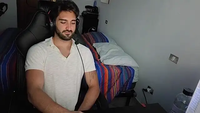 Al3xox02 Show Webcam