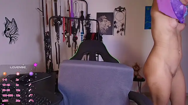 Chat XXX ao vivo de ariannaconnor_