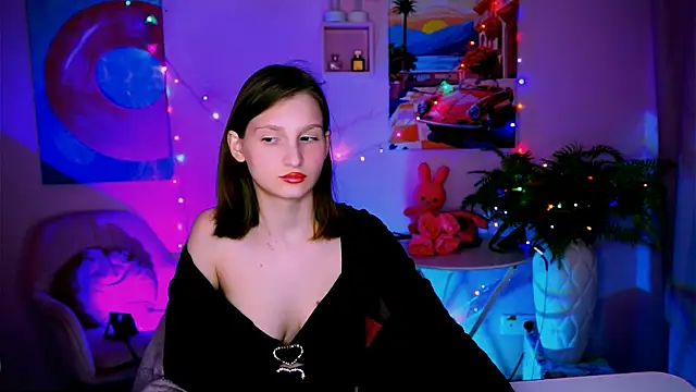 EllaHorton: онлайн-секс-чат