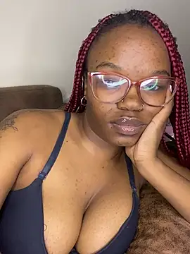 YummyMelanin117 现场XXX聊天