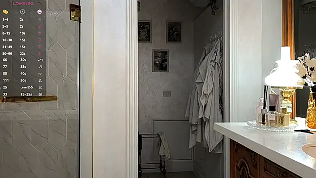 ayanovae: απευθείας συνομιλία ΧΧΧ