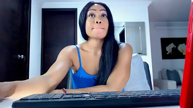 XXX chat uživo modela Juliet_johnsom