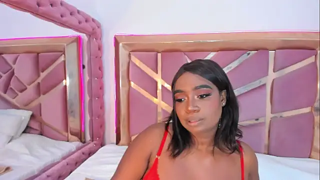 Britanymooree's Live XXX Chat